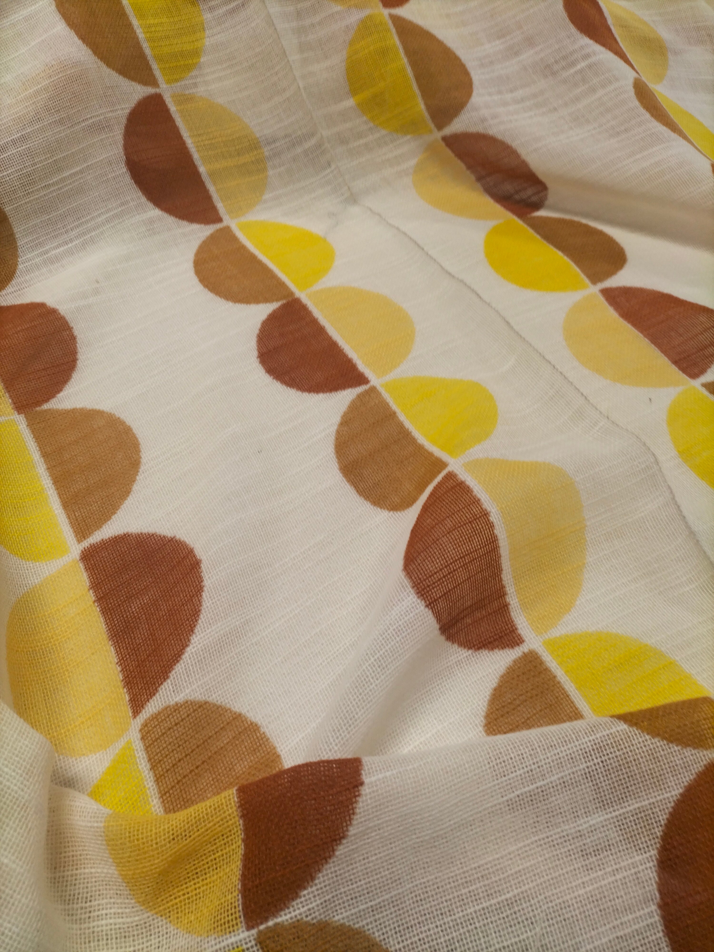 Pregiata canapa vintage anni 70' fantasia a pallini