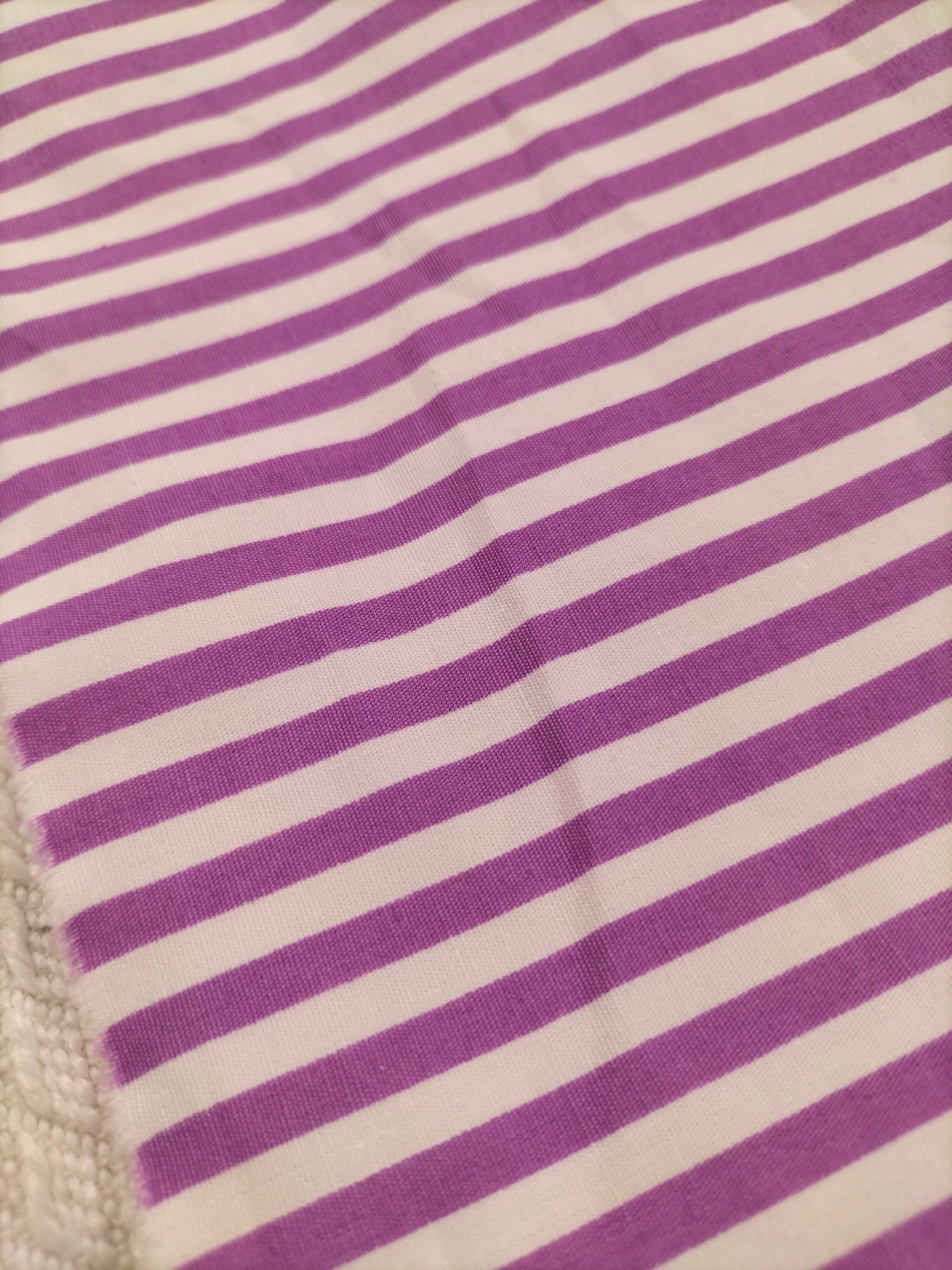 Cotone vintage dalla fantasia a righe viola