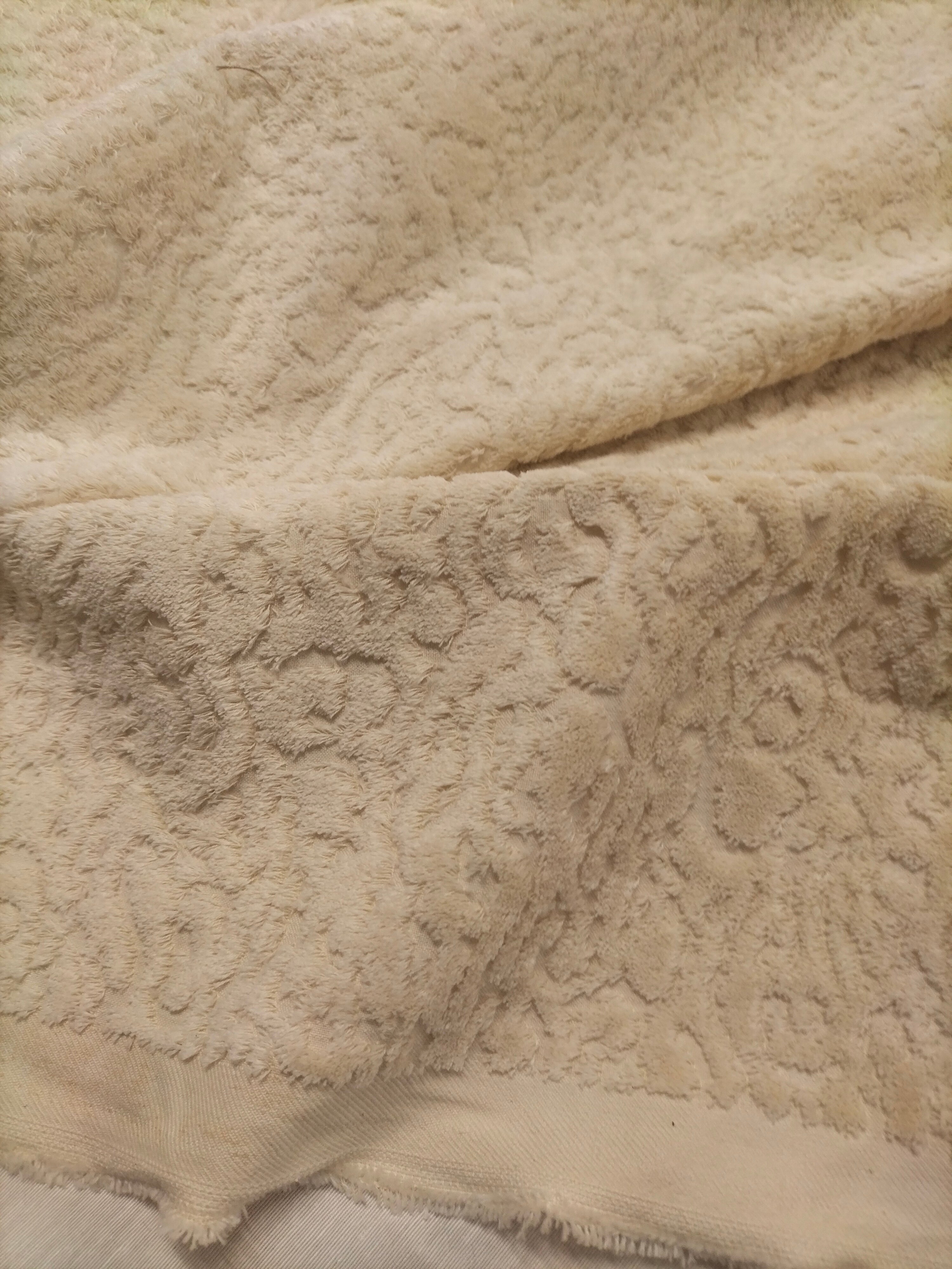 Pregiato velluto fantasia tono su tono