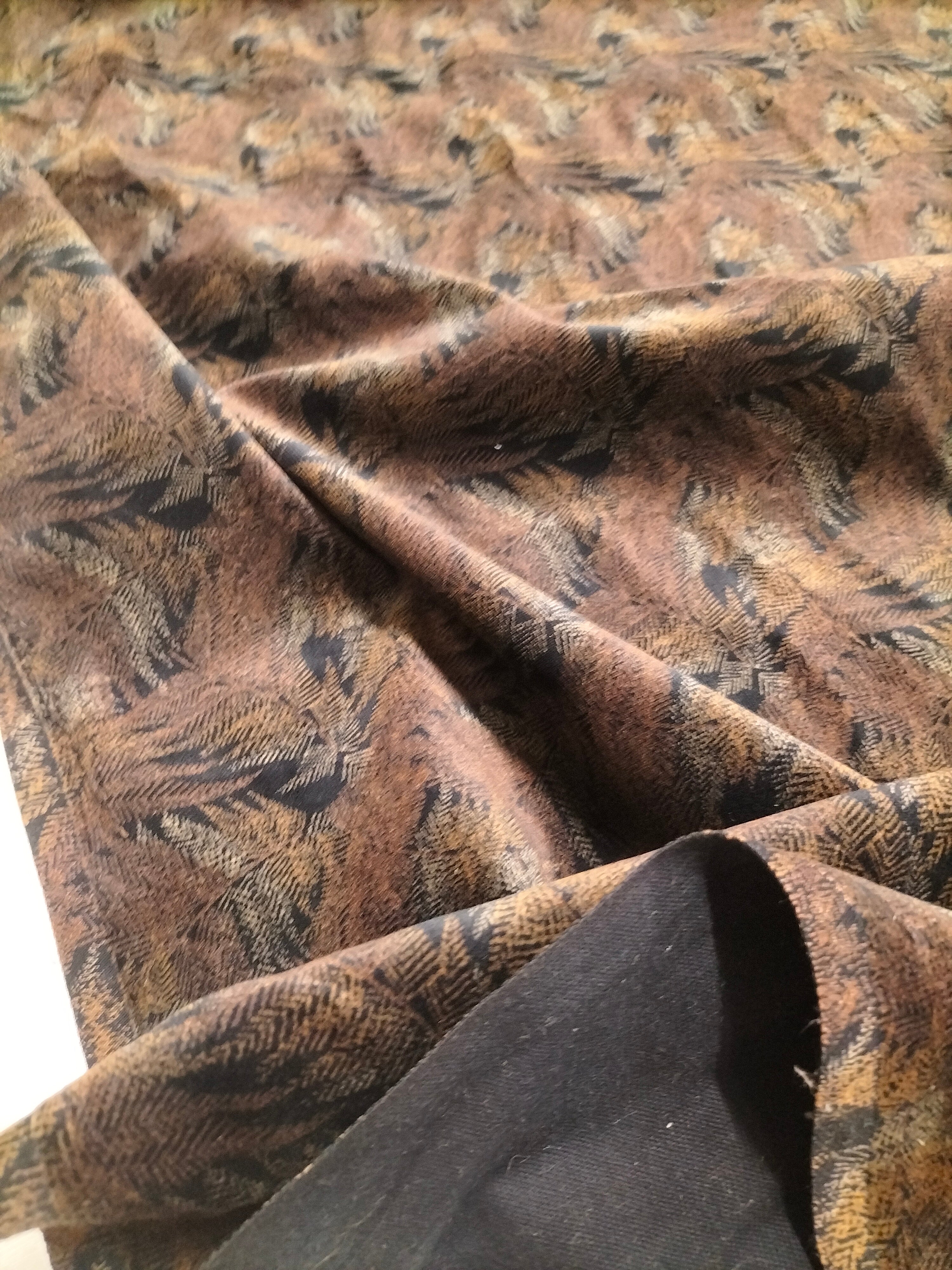 Pregiato velluto fantasia foliage