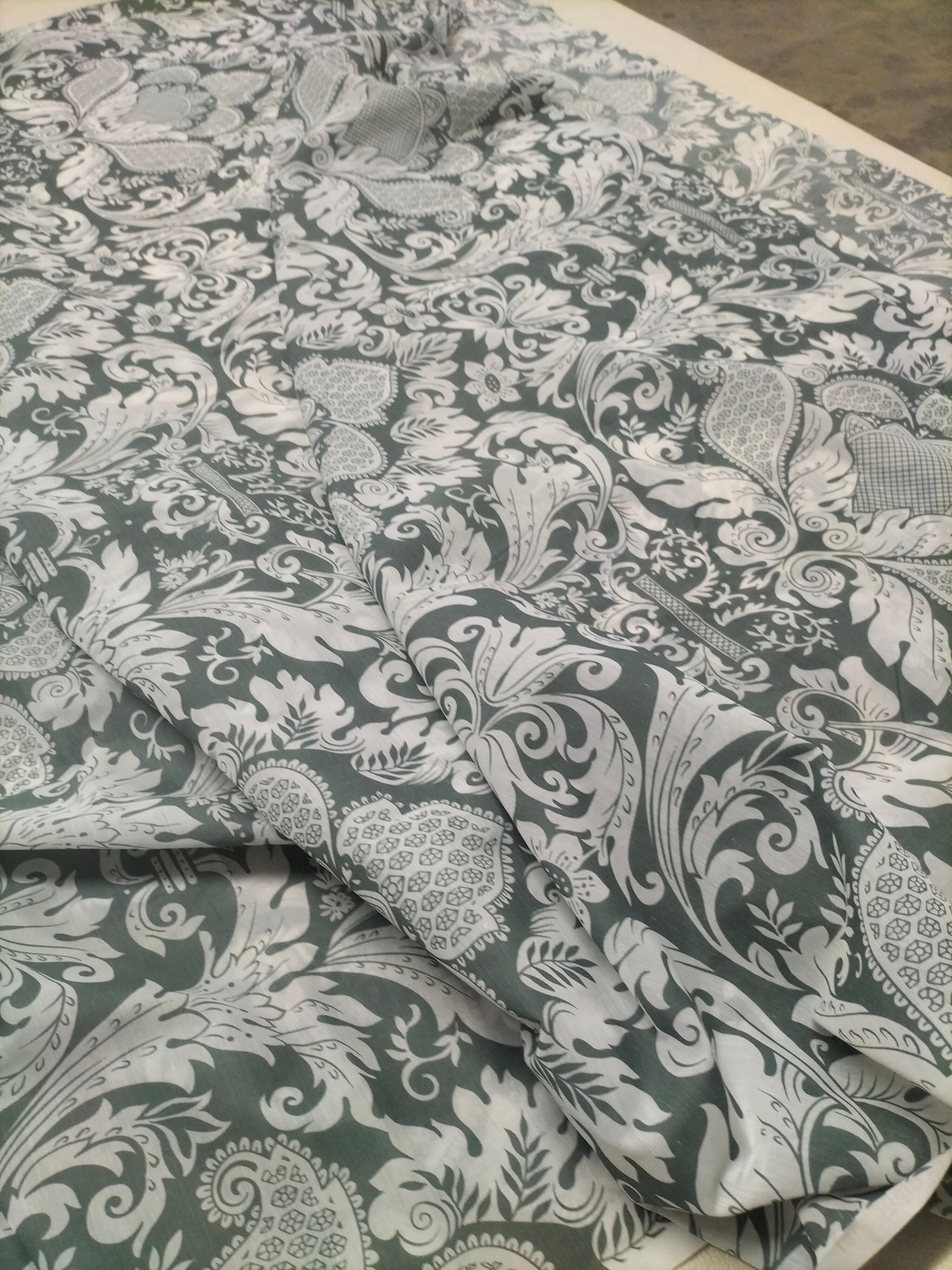 Tendone verde vintage Bassetti in fantasia floreale e arabesca- alto 300 cm