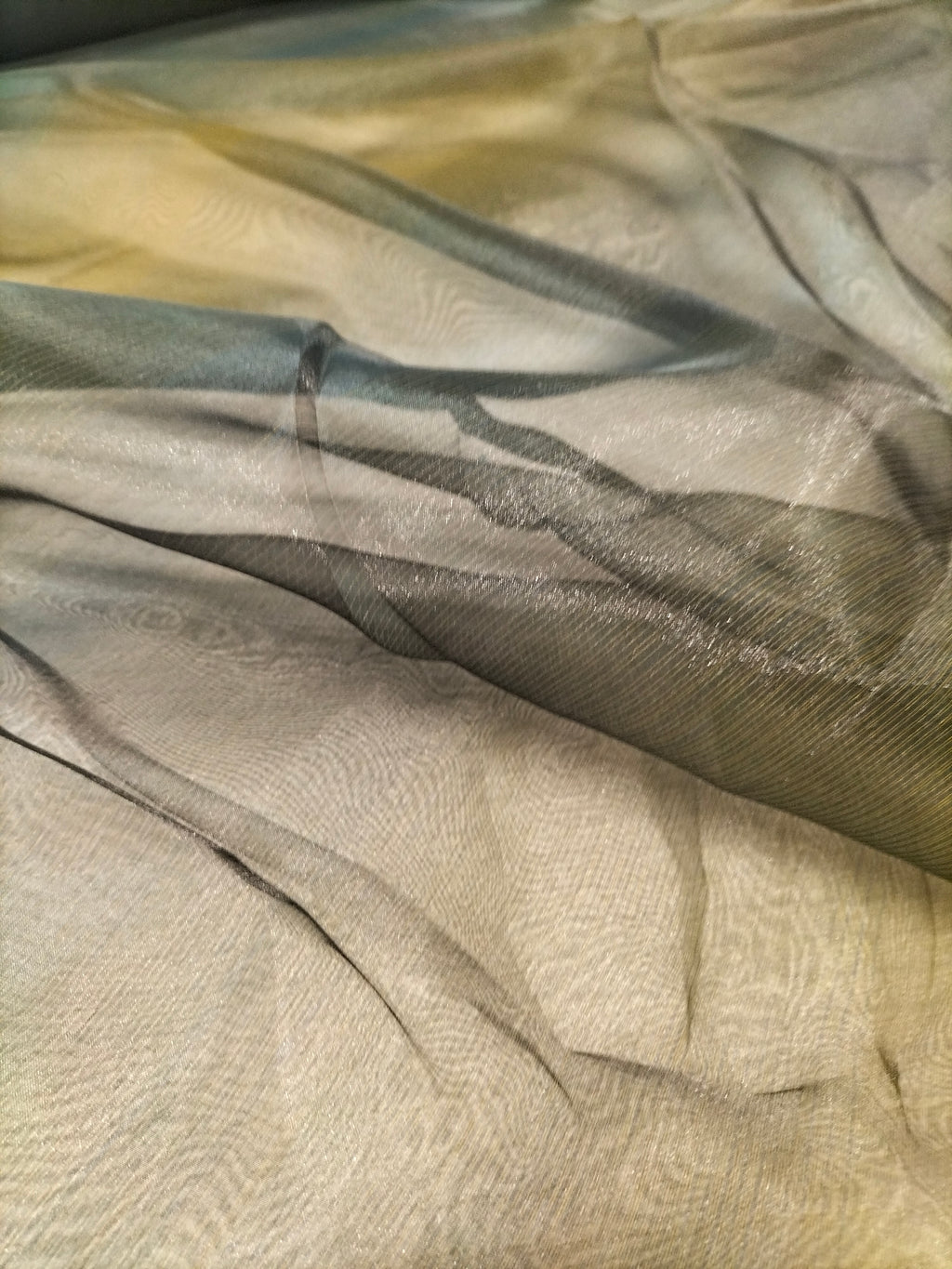 Tendone in organza bicolore oro e blu