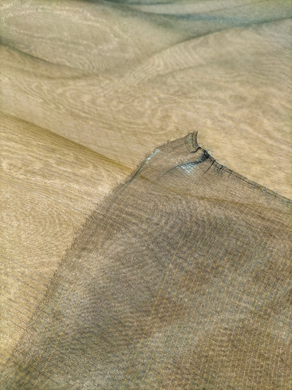 Tendone in organza bicolore oro e blu