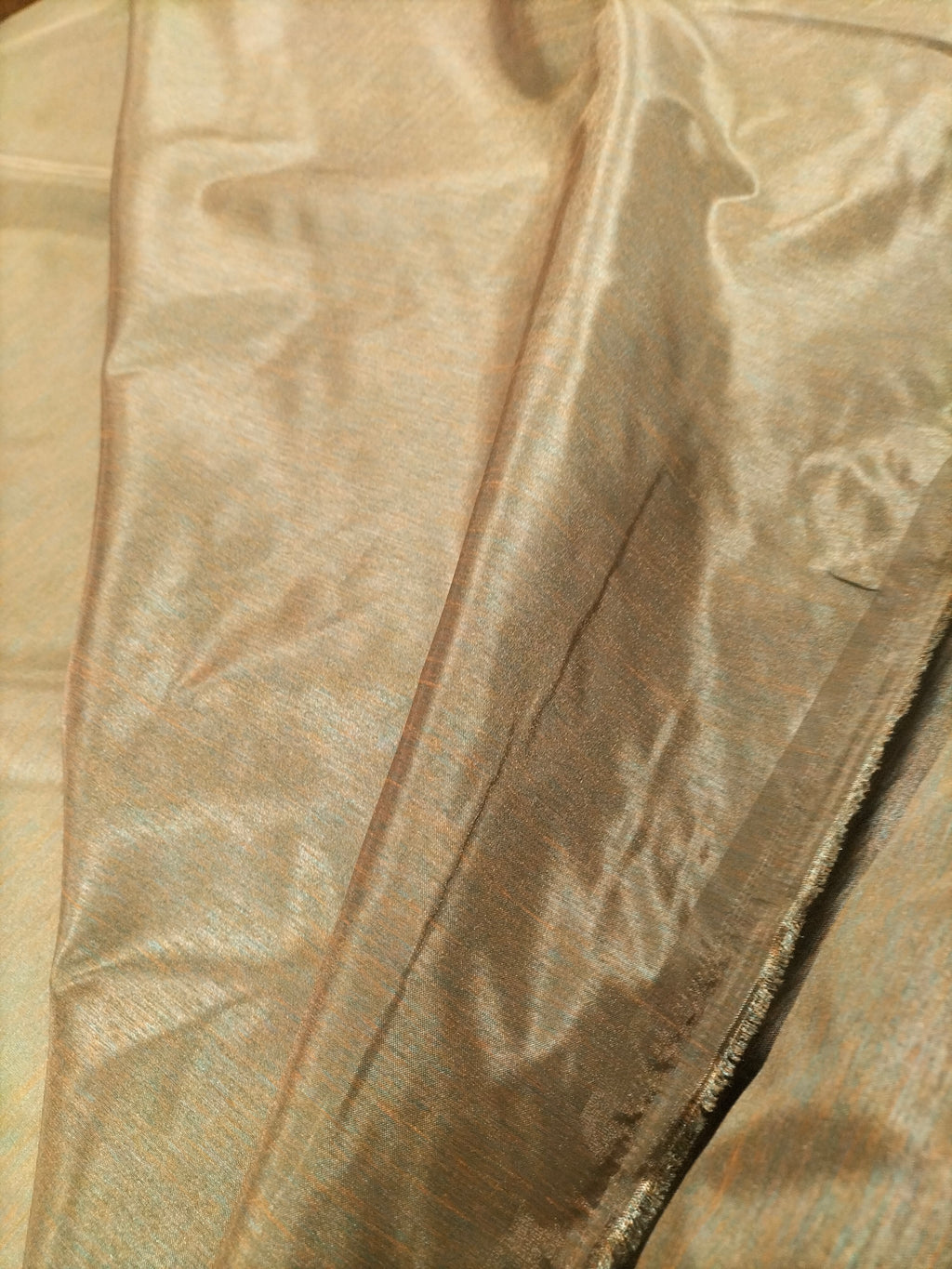 Tendone in organza cangiante verde ramato - alto 290