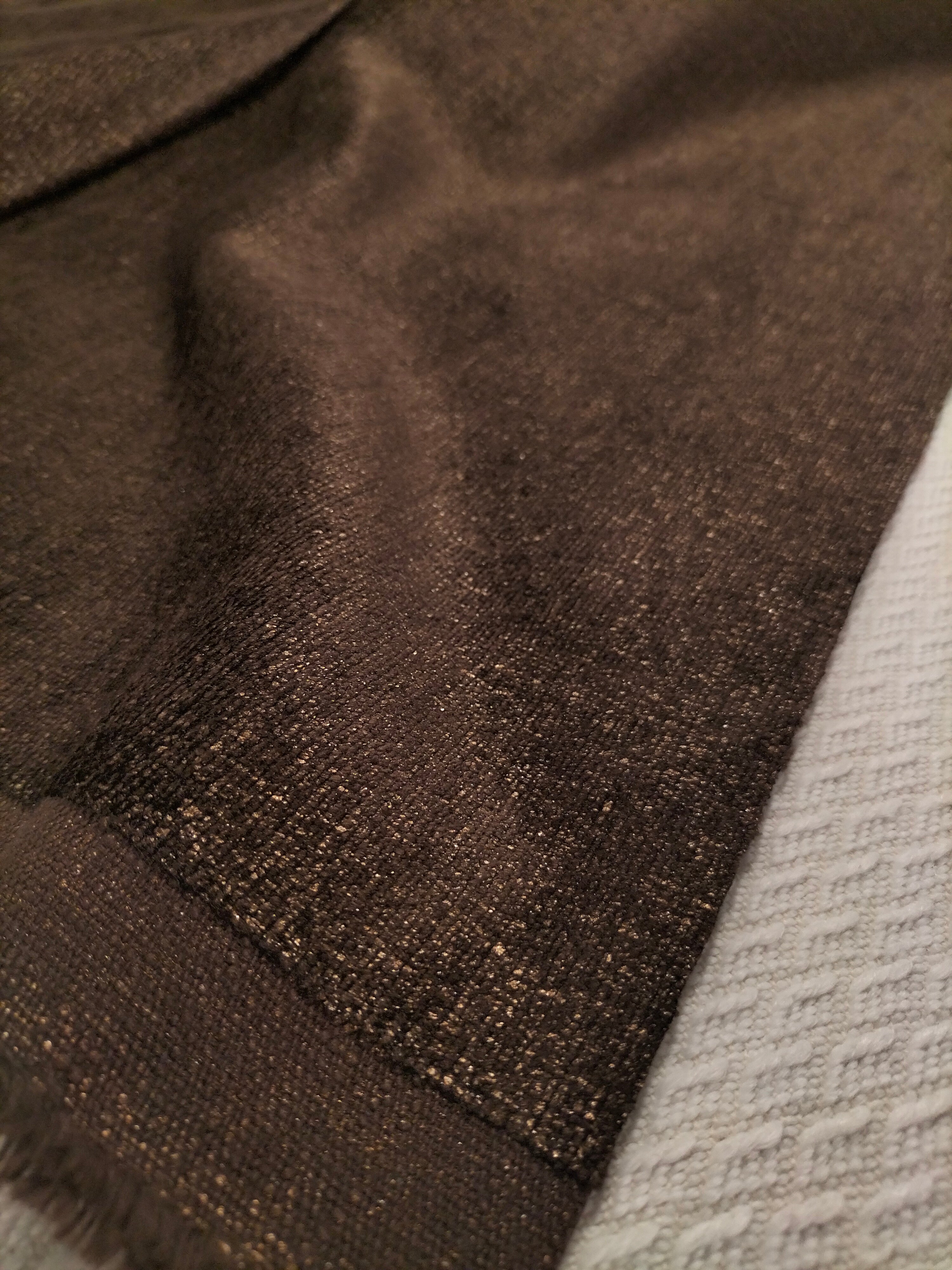 Lussuoso velluto marrone scuro brillante 190 x 145 cm