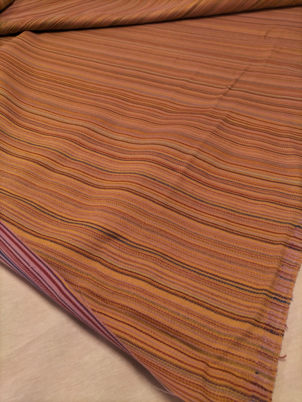 Tessuto d'arredo in doppia altezza