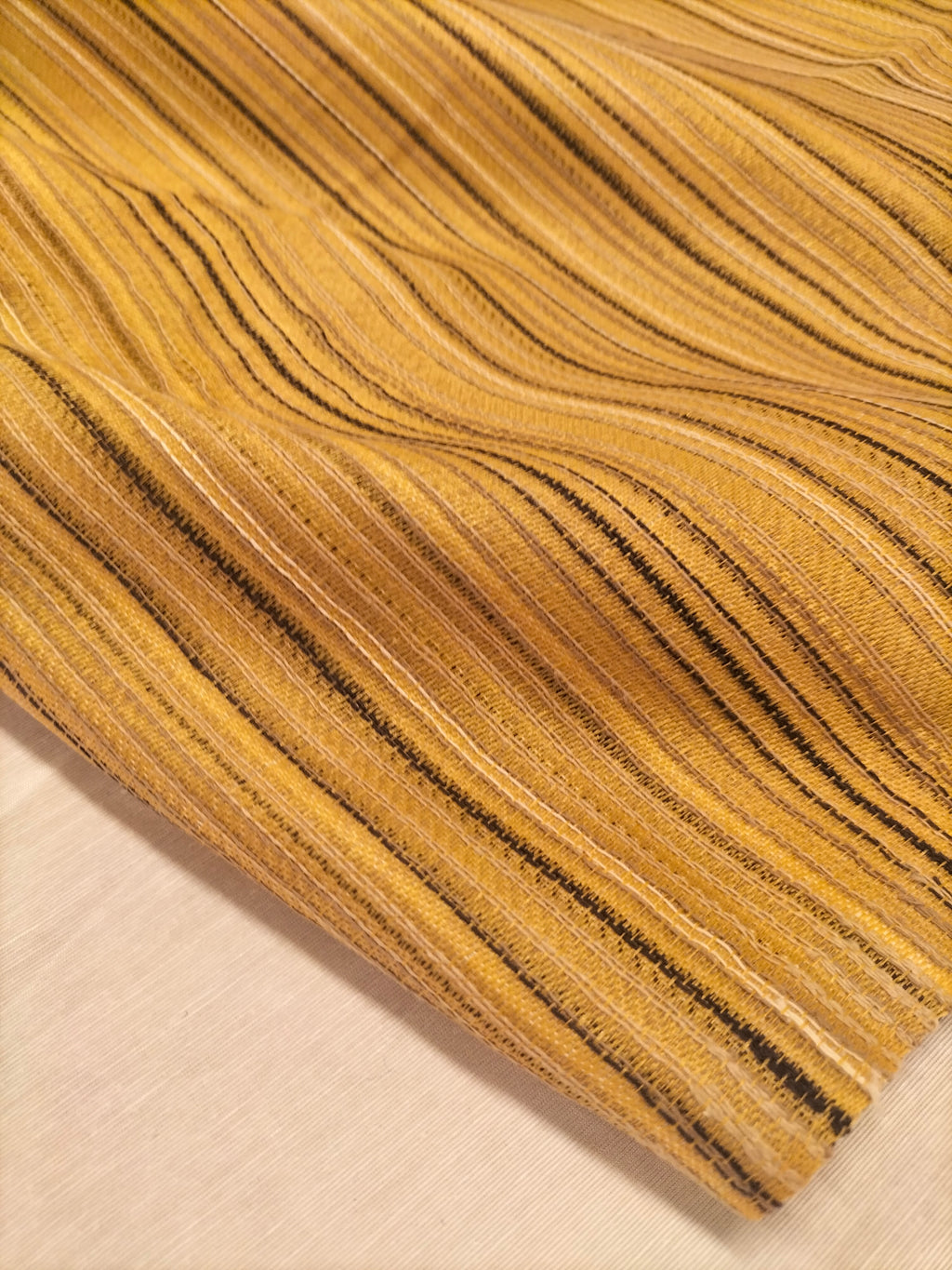 Tessuto d'arredo in doppia altezza