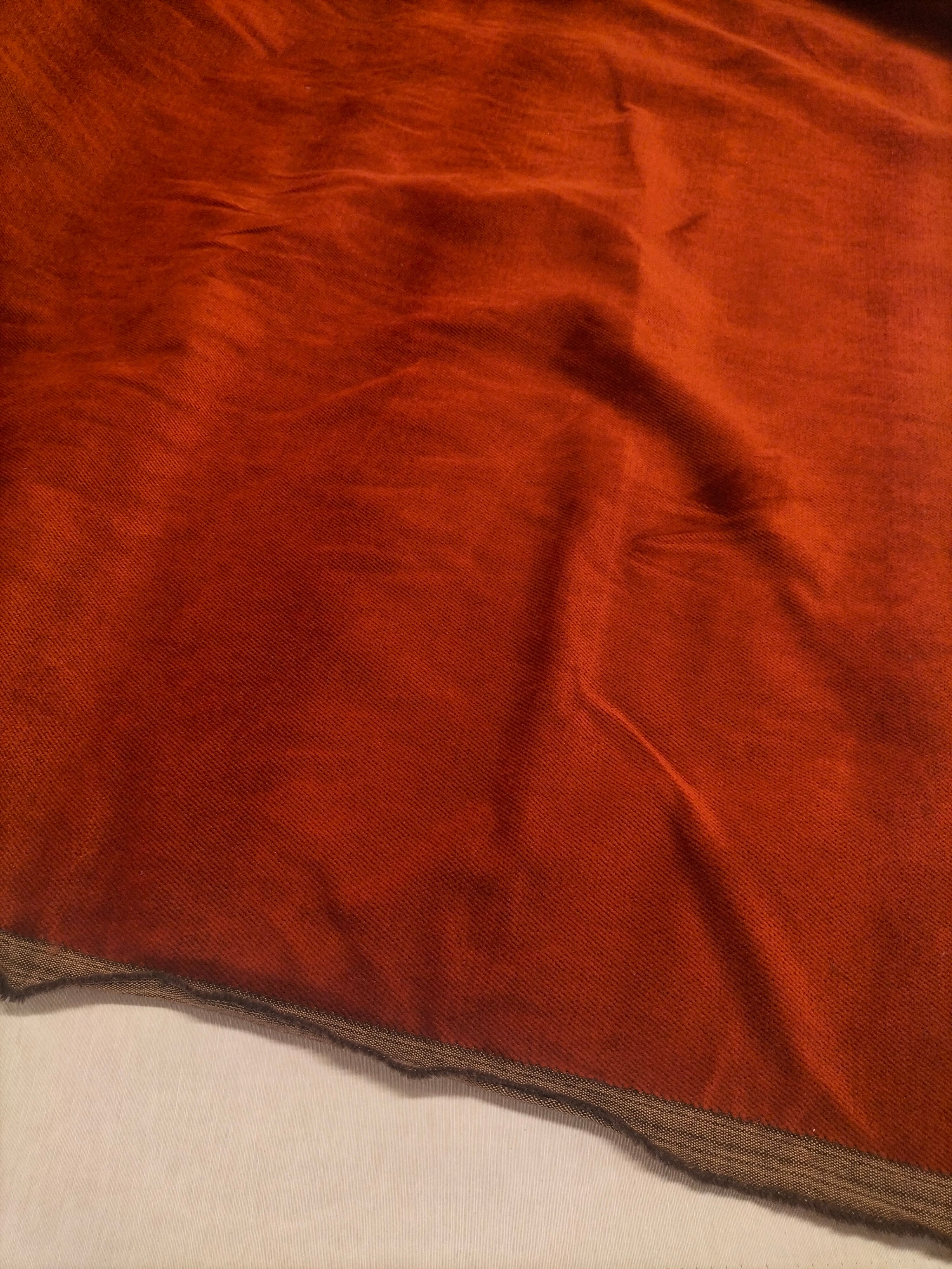 Pregiato velluto color rame