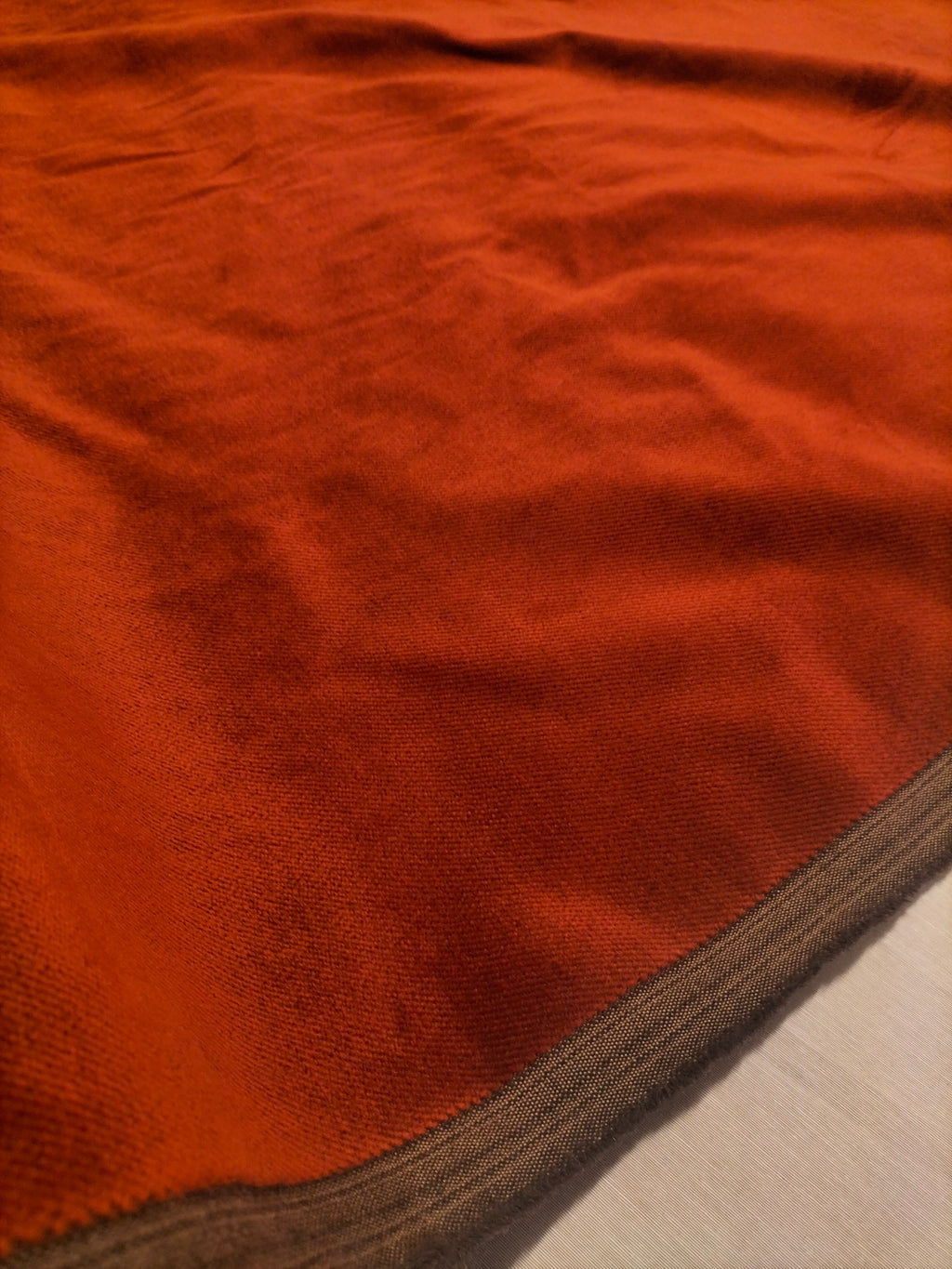 Pregiato velluto color rame