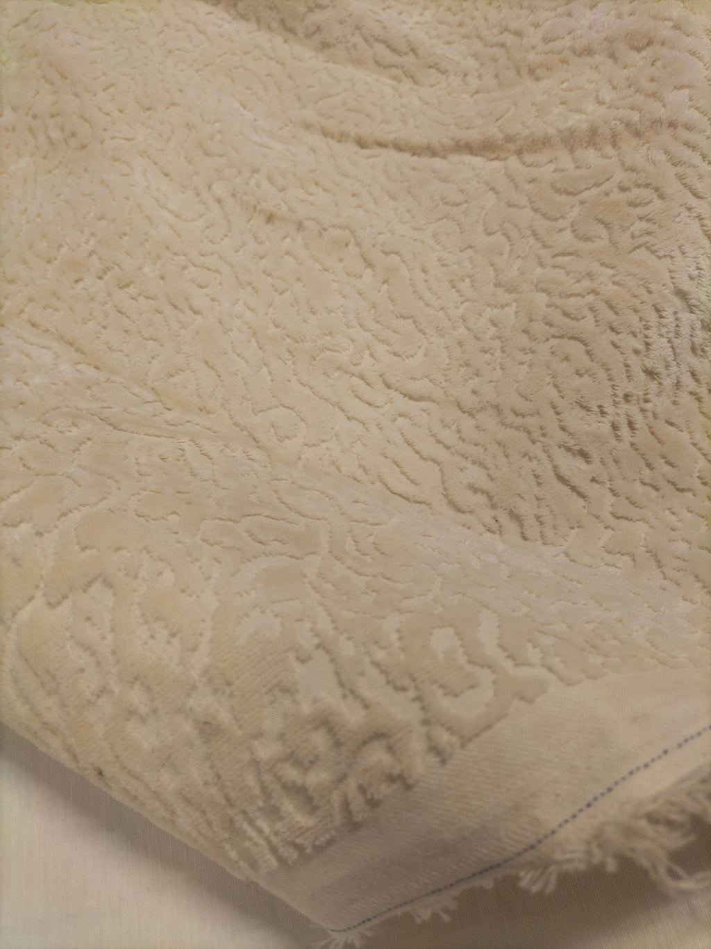 Pregiato velluto fantasia tono su tono