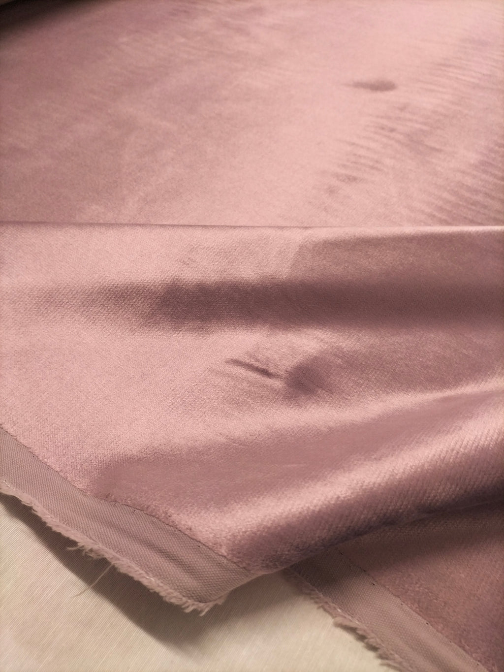 Pregiato velluto rosa antico