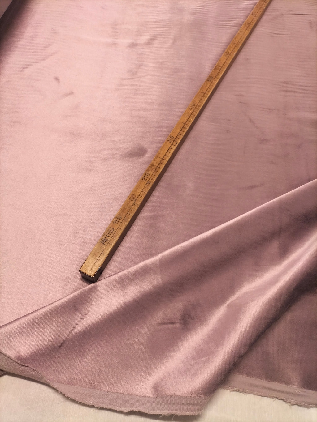 Pregiato velluto rosa antico