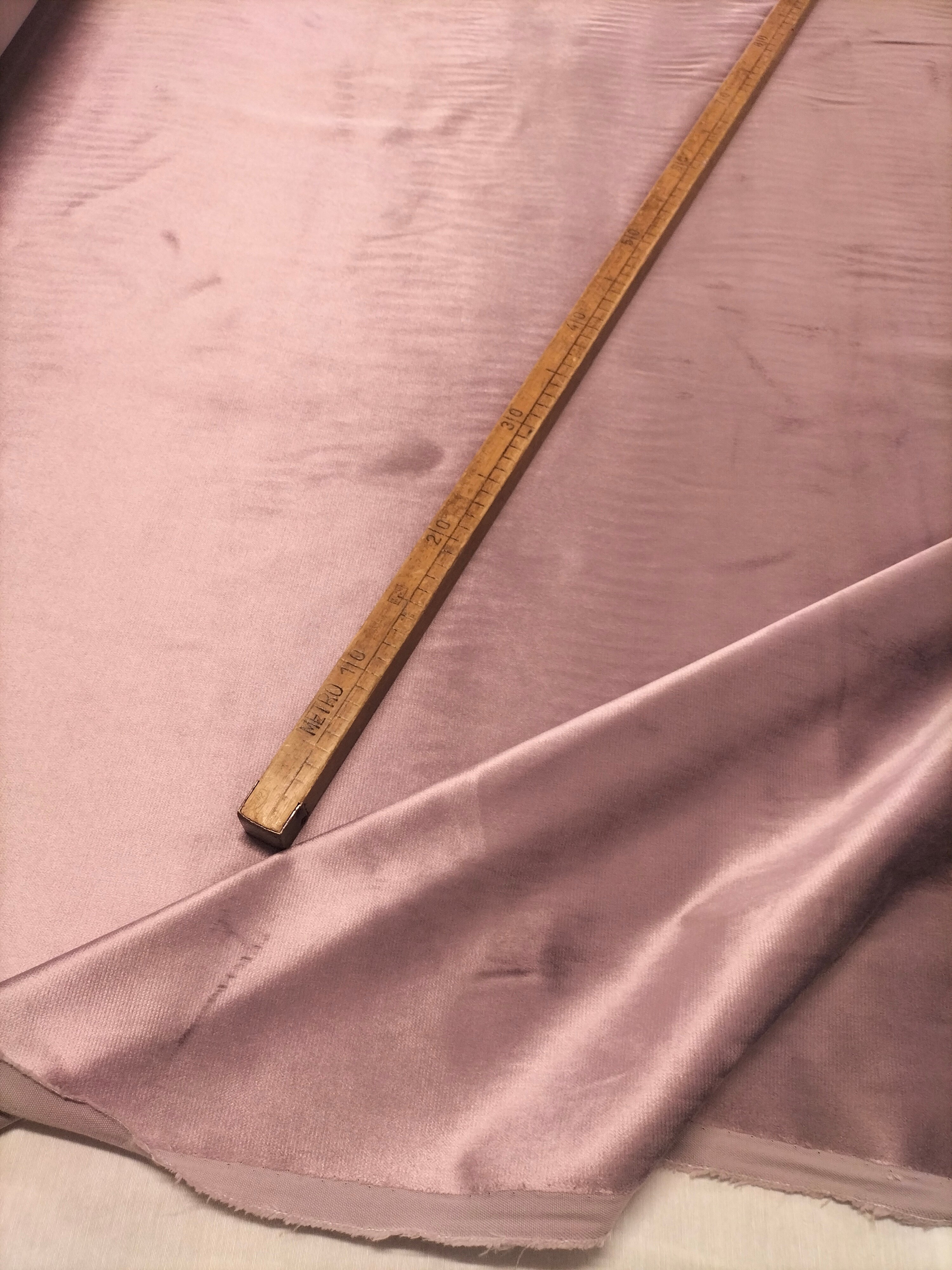 Pregiato velluto rosa antico