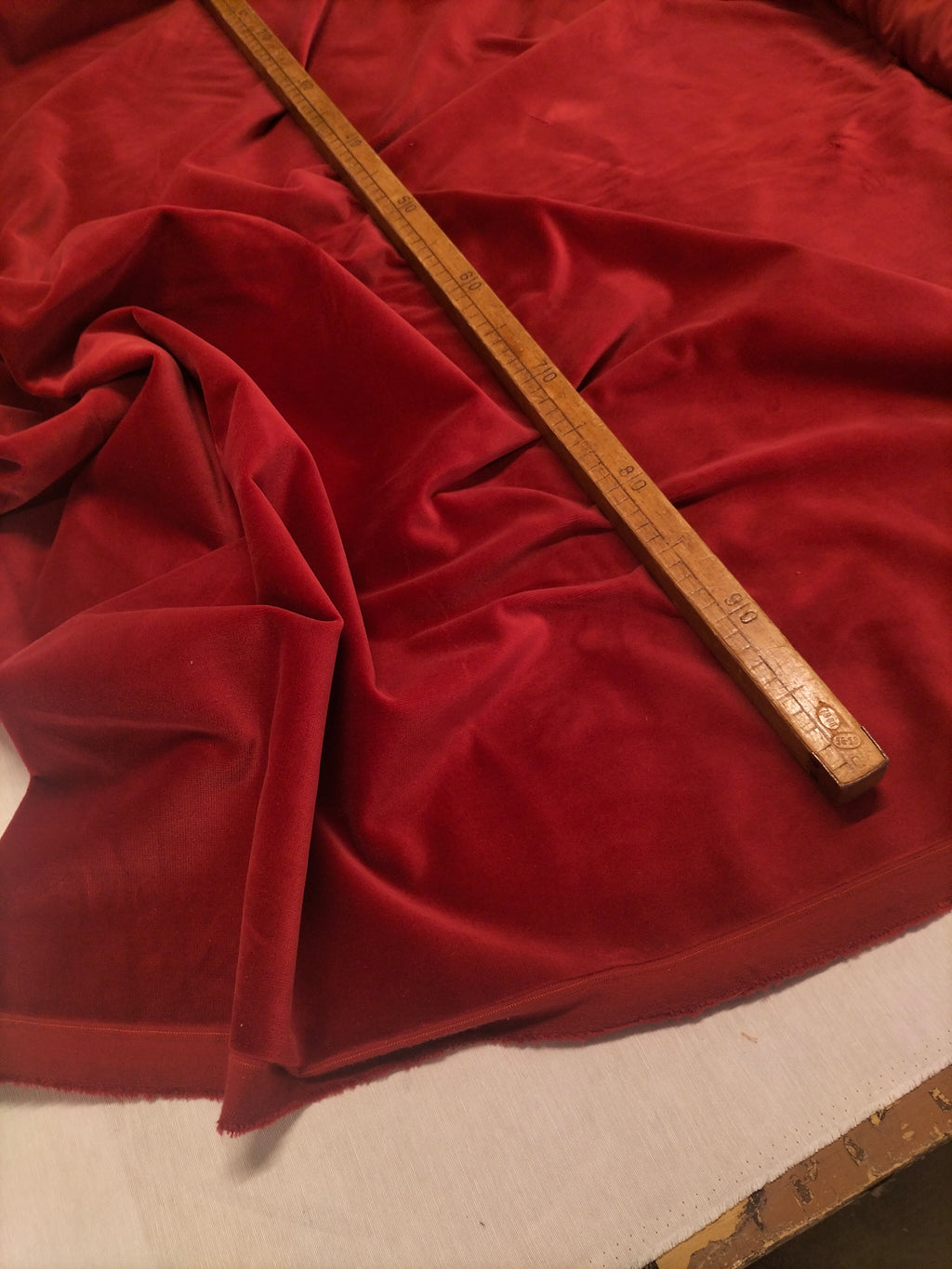 Pregiato velluto rosso