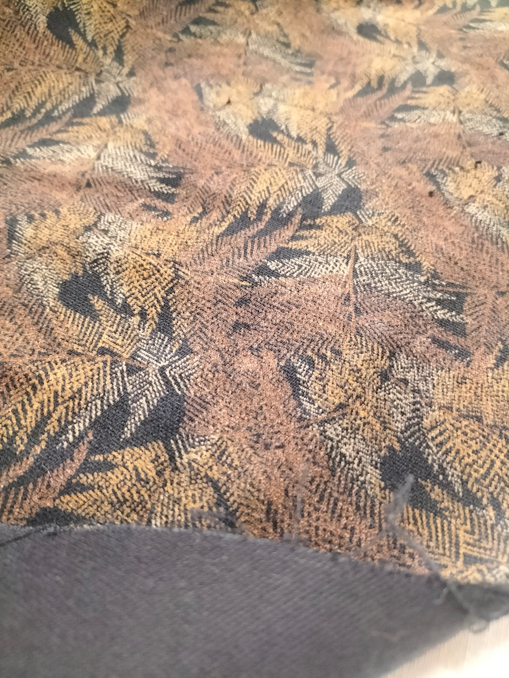 Pregiato velluto fantasia foliage