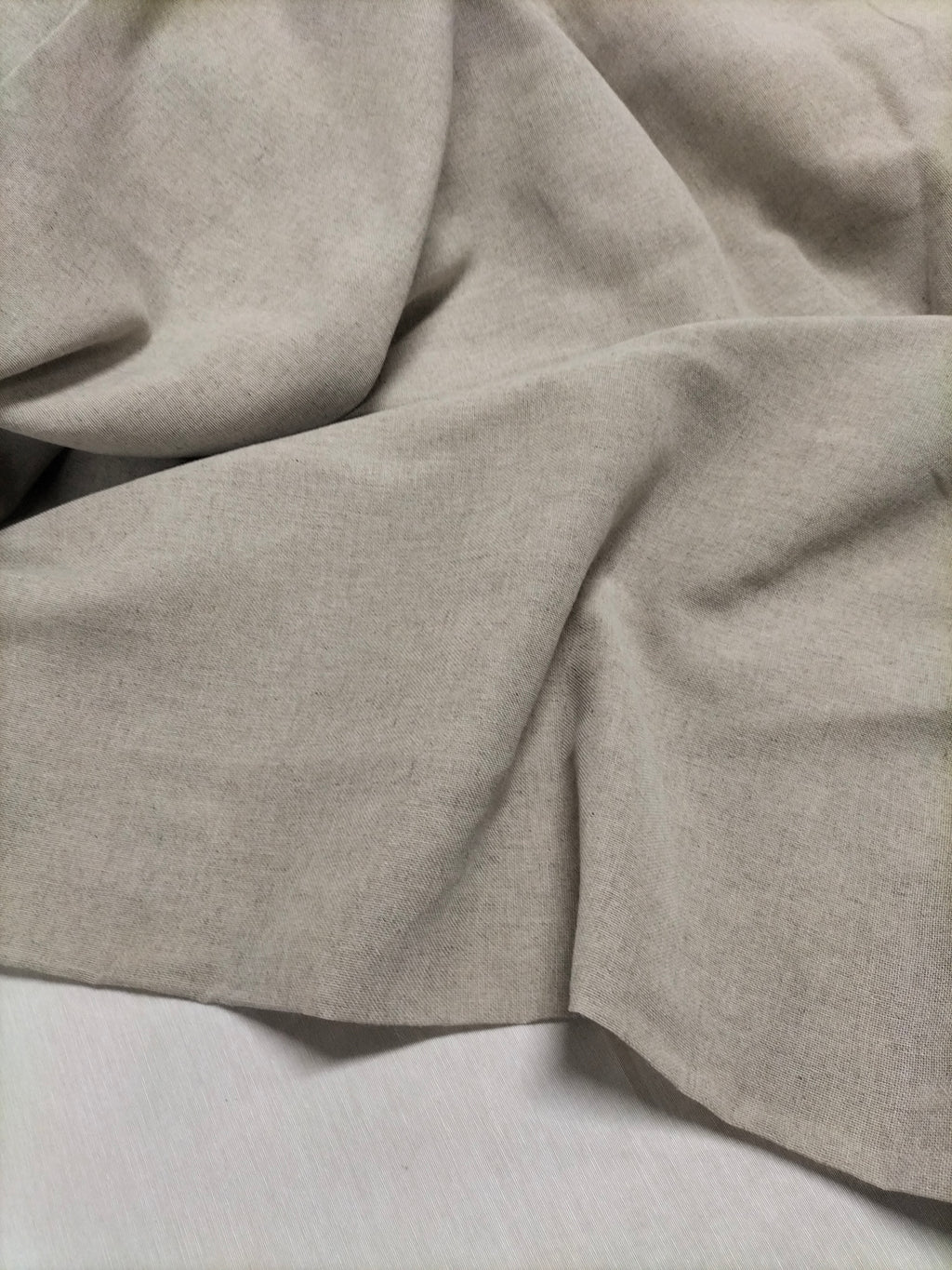 Pregiato tessuto grigio in misto lino alto 300cm