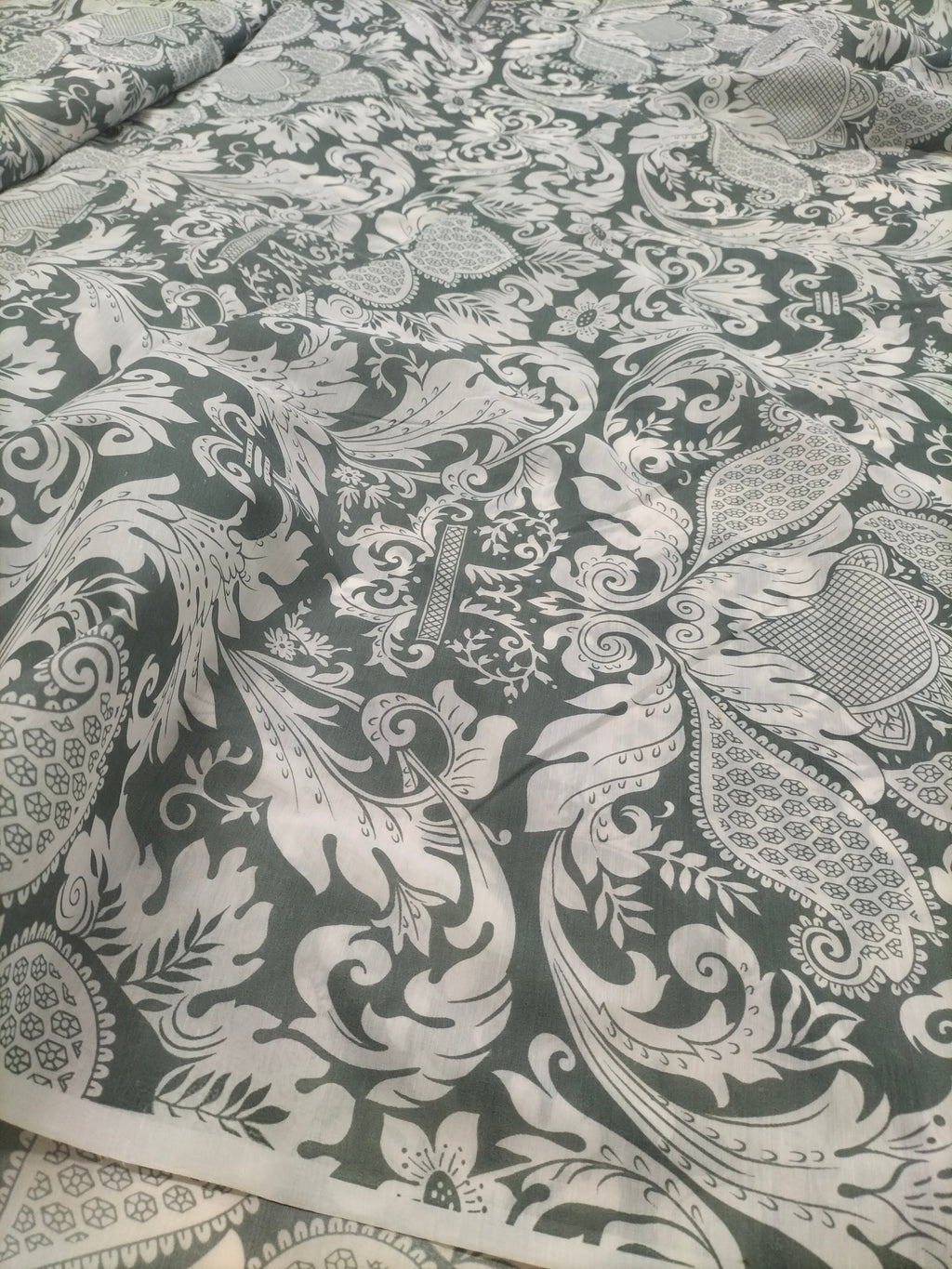 Tendone verde vintage Bassetti in fantasia floreale e arabesca- alto 300 cm