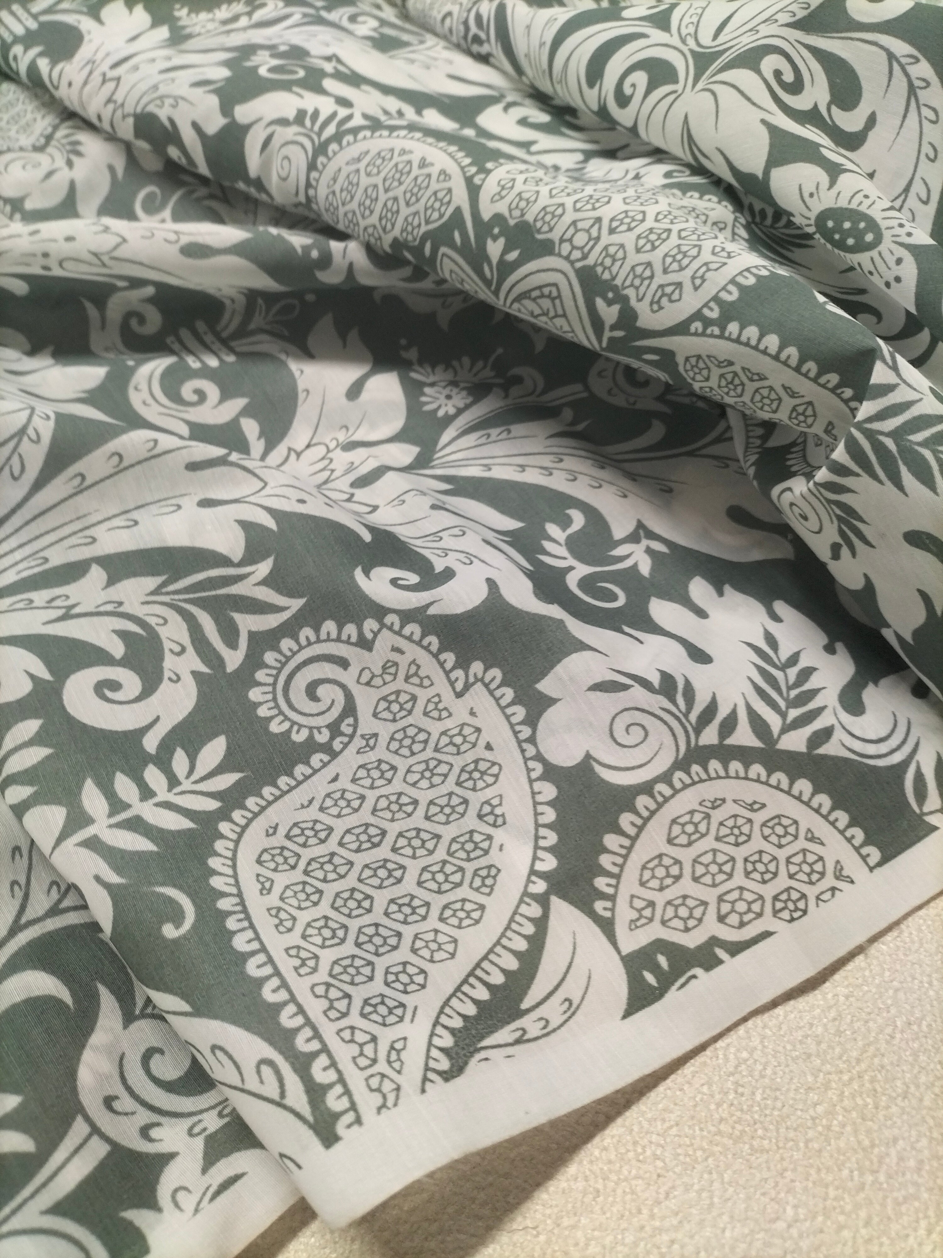 Tendone verde vintage Bassetti in fantasia floreale e arabesca- alto 300 cm